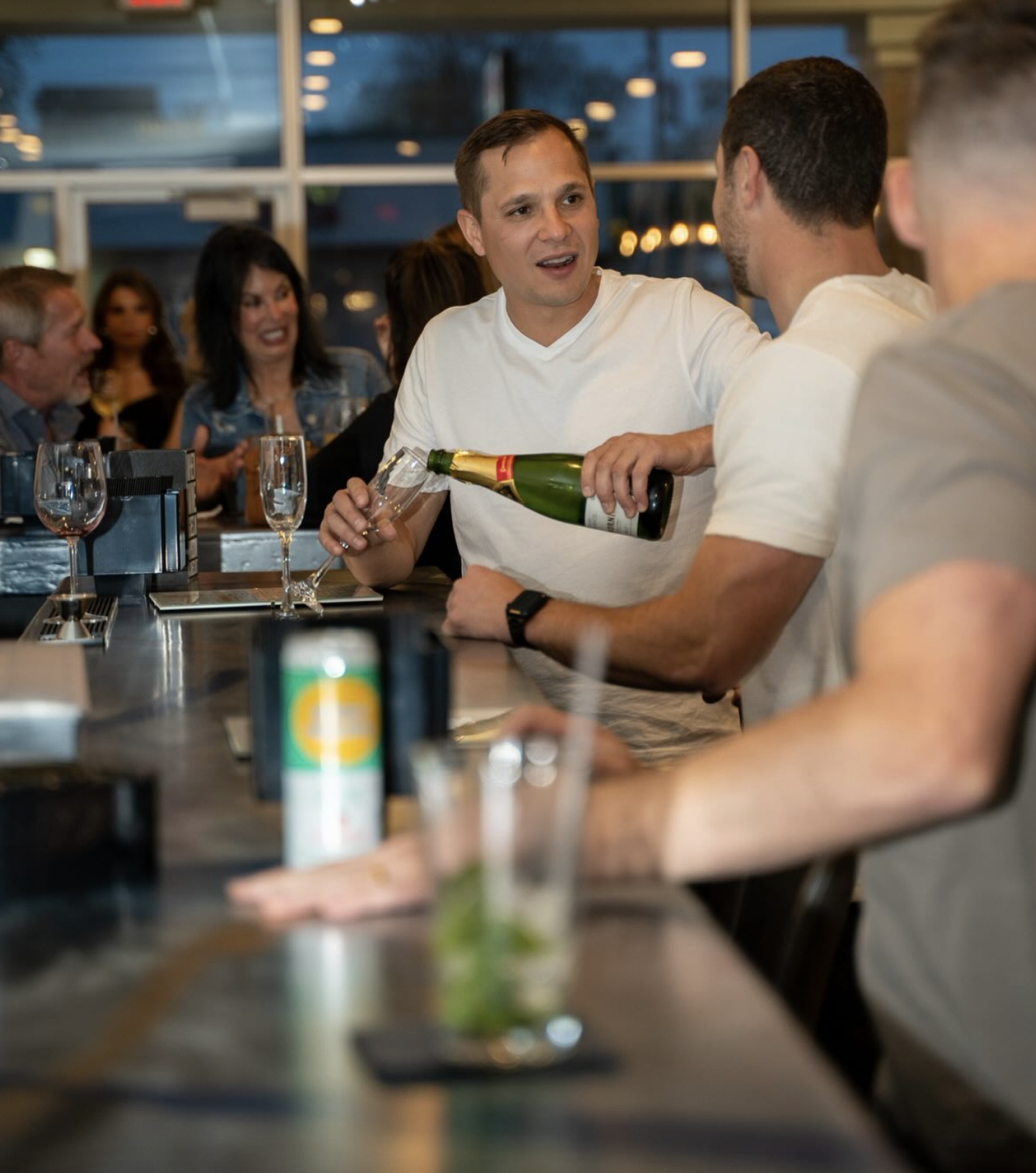 Champagne pour at the bar